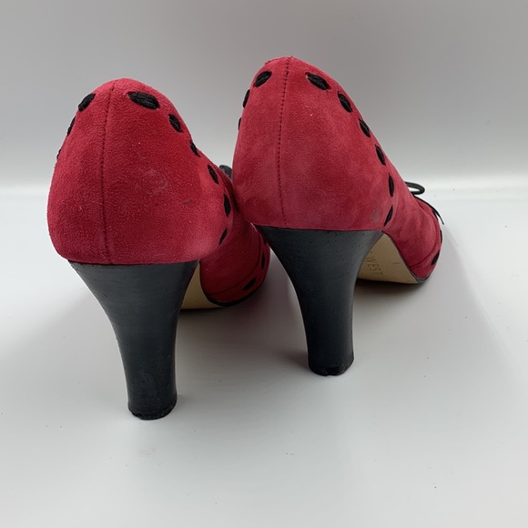 Heeled pumps. - Picture 3 of 5